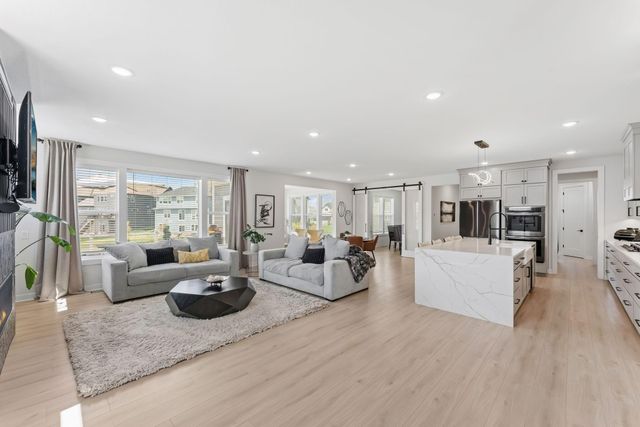 10229 Queensland Lane N, Maple Grove, MN 55311