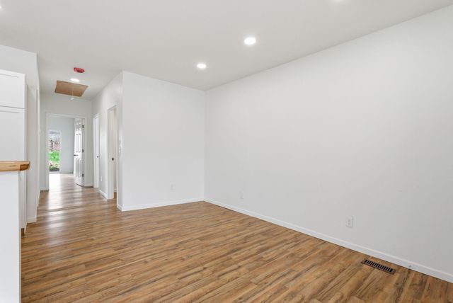 121 E Washington Street, Georgetown, KY 40324