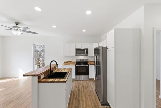 121 E Washington Street, Georgetown, KY 40324