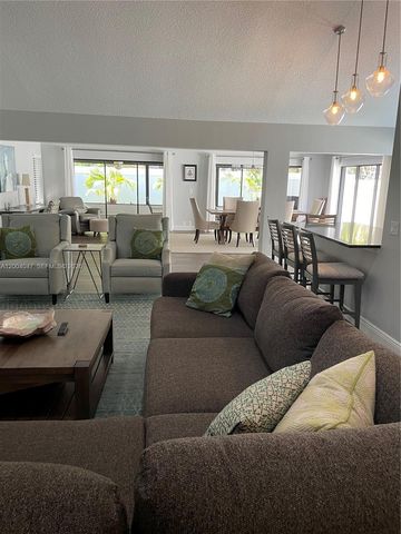 126 Ocean PInes Terrace 126, Jupiter, FL 33477