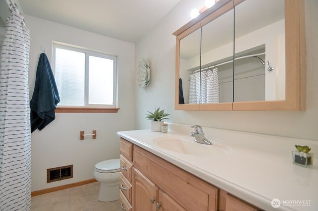 4619 17th Avenue SE, Lacey, WA 98503