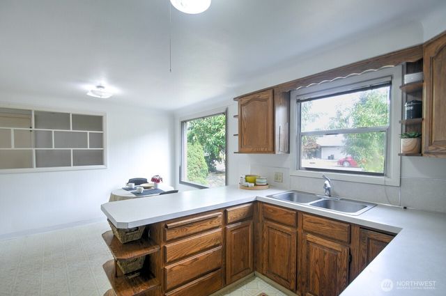 4619 17th Avenue SE, Lacey, WA 98503