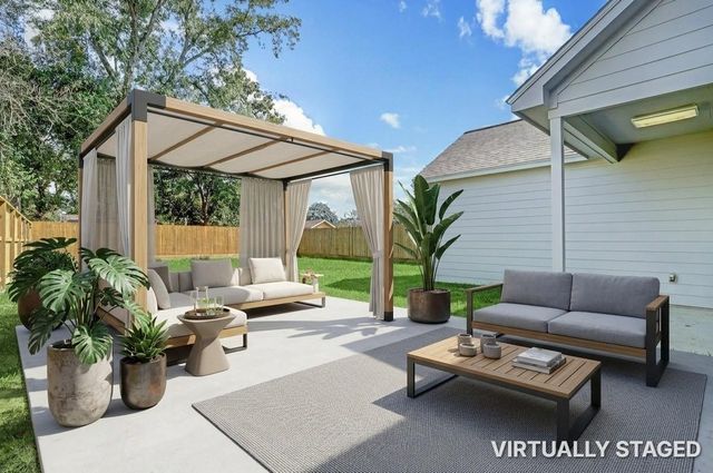 8111 James Franklin Street, Houston, TX 77088