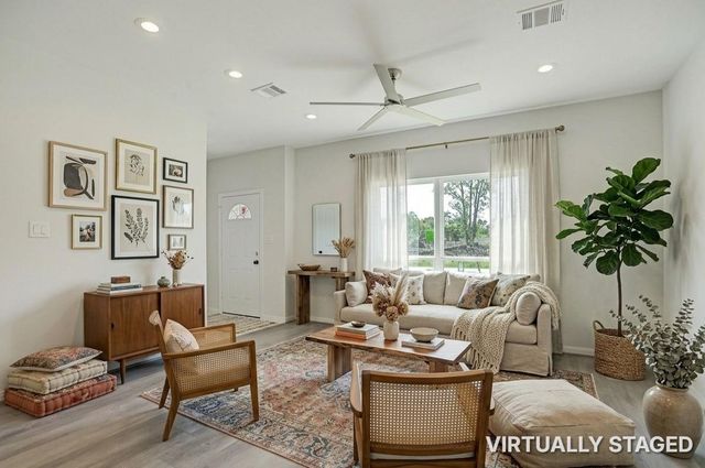 8111 James Franklin Street, Houston, TX 77088