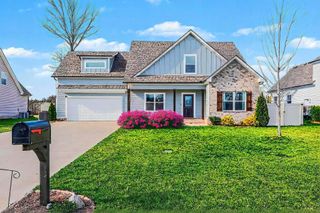 123 Macaw Ln, La Vergne, TN 37086