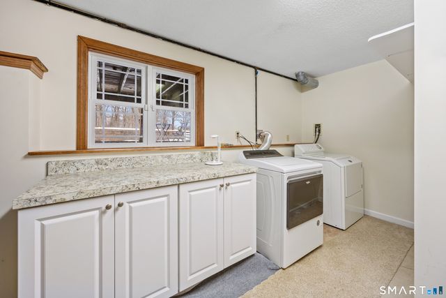 1866 Hartford Turnpike, North Haven, CT 06473