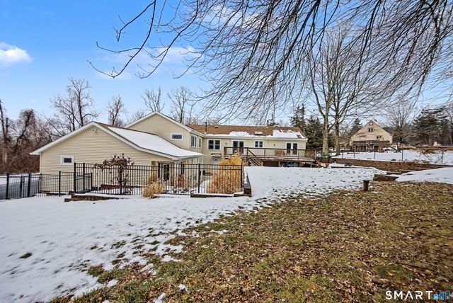 1866 Hartford Turnpike, North Haven, CT 06473