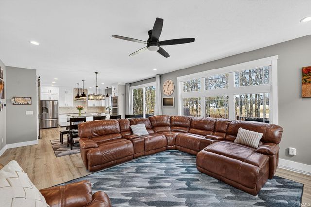 11153 Albany Ridge Drive, Osceola, IN 46561