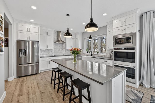 11153 Albany Ridge Drive, Osceola, IN 46561