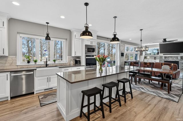 11153 Albany Ridge Drive, Osceola, IN 46561