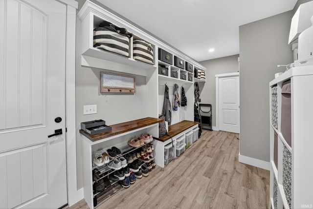 11153 Albany Ridge Drive, Osceola, IN 46561