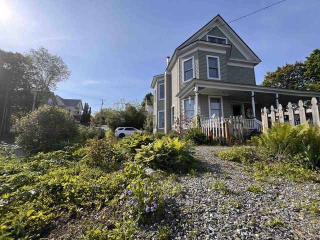 28 Upper Cherry Street, Hardwick, VT 05843