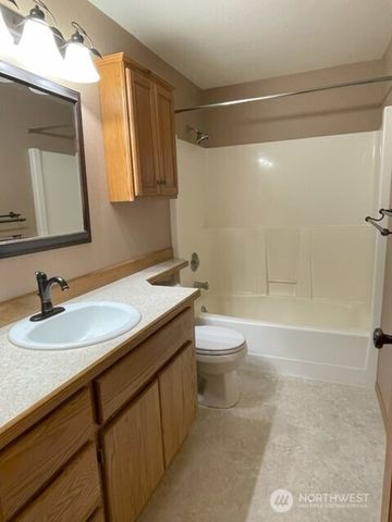 246 27 Walker Road, Toledo, WA 98591