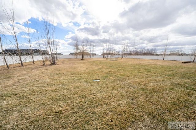3836 E 120 N, Rigby, ID 83442
