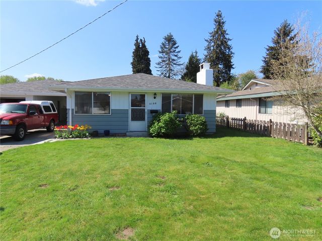 2108 Tacoma Road E, Puyallup, WA 98371