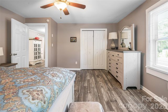 345 Lower Grassy Branch Road, Asheville, NC 28805