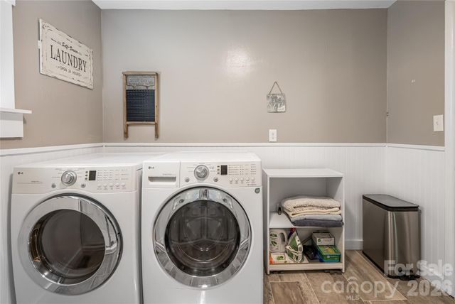 345 Lower Grassy Branch Road, Asheville, NC 28805