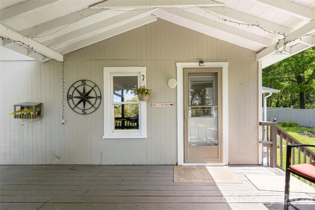 345 Lower Grassy Branch Road, Asheville, NC 28805