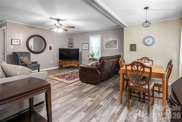 345 Lower Grassy Branch Road, Asheville, NC 28805