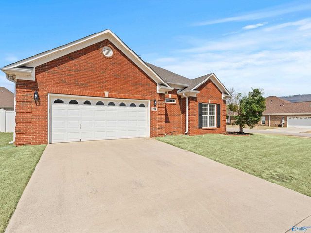 2511 Millwood Circle, Huntsville, AL 35803