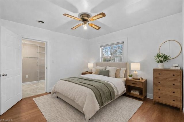 4403 HARVARD Avenue, Greensboro, NC 27407