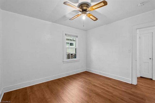 4403 HARVARD Avenue, Greensboro, NC 27407