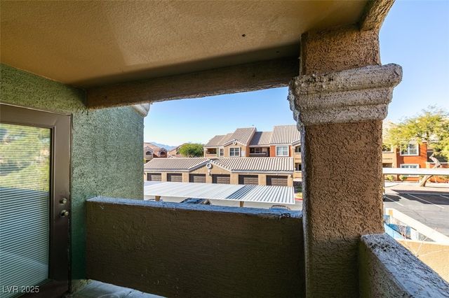 8101 West Flamingo Road 2113, Las Vegas, NV 89147