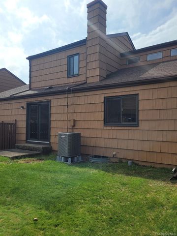 174 Melanie Way, Commack, NY 11725