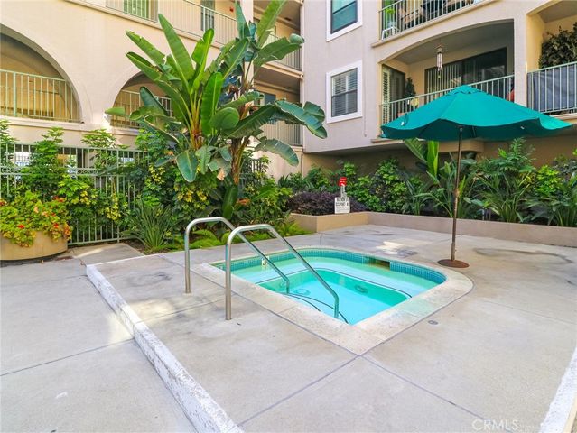 555 Maine Avenue 219, Long Beach, CA 90802