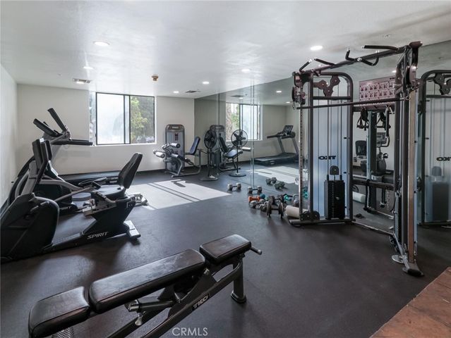 555 Maine Avenue 219, Long Beach, CA 90802