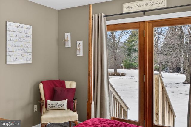 712 BROAD ST, Perkasie, PA 18944