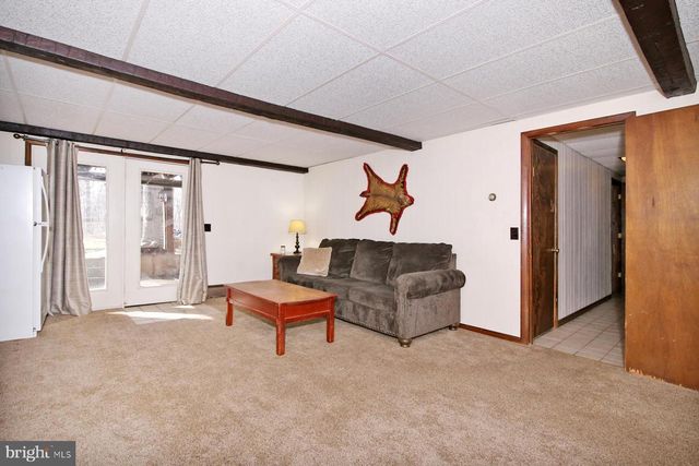 68 EISENHAUER RD, Myerstown, PA 17067