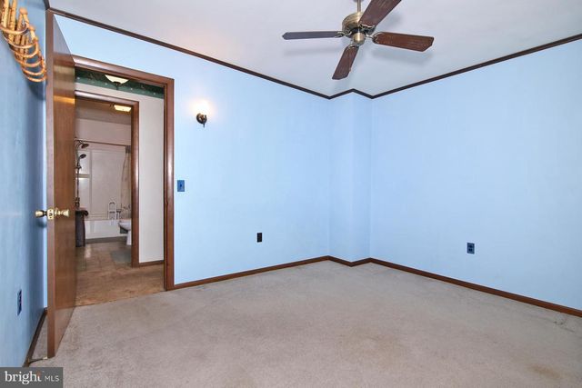 68 EISENHAUER RD, Myerstown, PA 17067