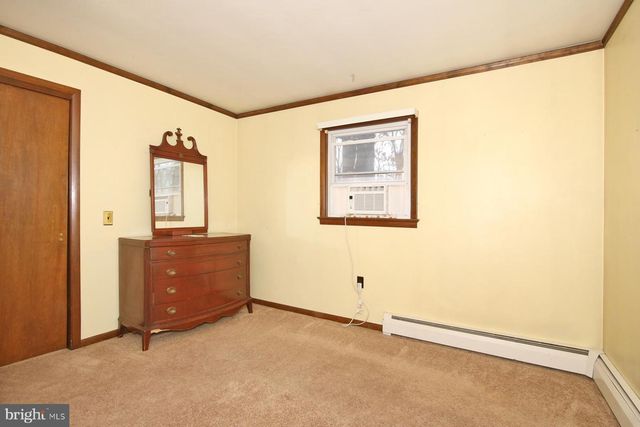 68 EISENHAUER RD, Myerstown, PA 17067