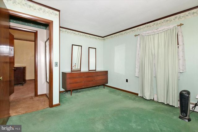 68 EISENHAUER RD, Myerstown, PA 17067