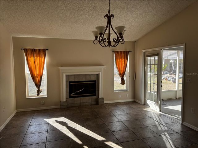 7026 85TH STREET COURT E, Bradenton, FL 34202