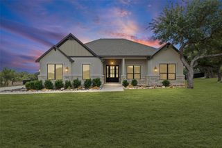 225 Spicewood Trails DR, Spicewood, TX 78669