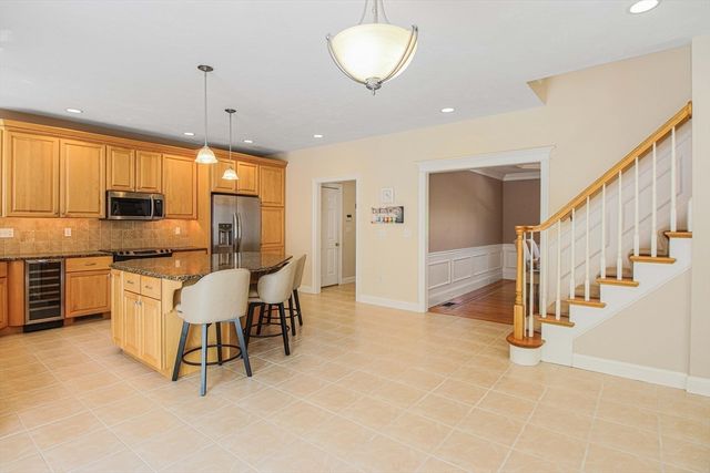 17 Dudley Road, Mendon, MA 01756