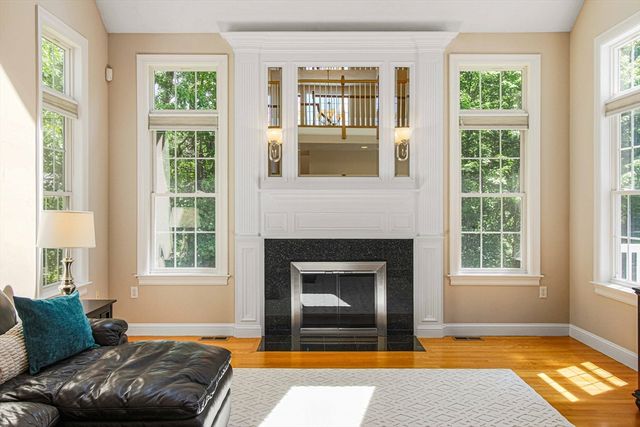17 Dudley Road, Mendon, MA 01756