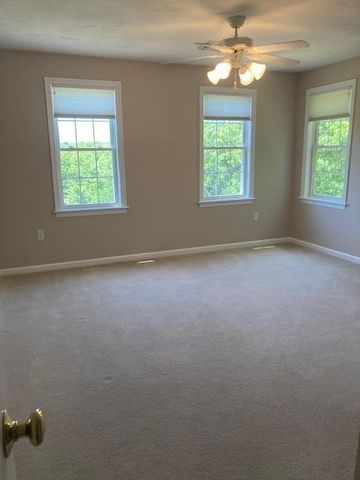 17 Dudley Road, Mendon, MA 01756