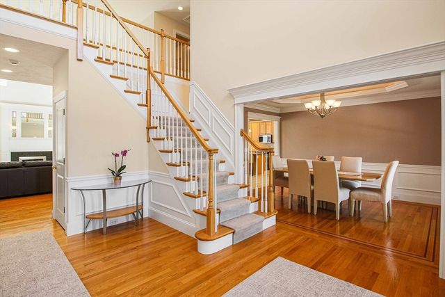 17 Dudley Road, Mendon, MA 01756