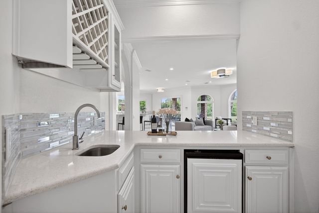 2605 Mandy Way, Arlington, TX 76017