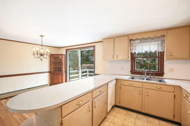 48 Captain Noyes Road, South Yarmouth, MA 02664