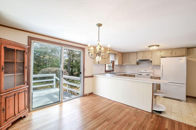 48 Captain Noyes Road, South Yarmouth, MA 02664