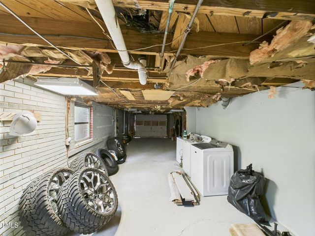 106 Markham Drive, Chapel Hill, NC 27514