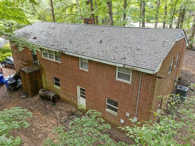 106 Markham Drive, Chapel Hill, NC 27514