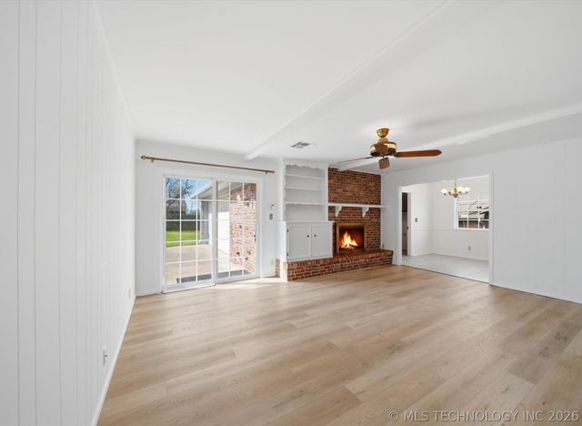 7446 E 53rd Place, Tulsa, OK 74145