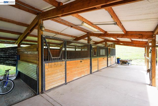 6115 Morgan Territory Rd, Clayton, CA 94517