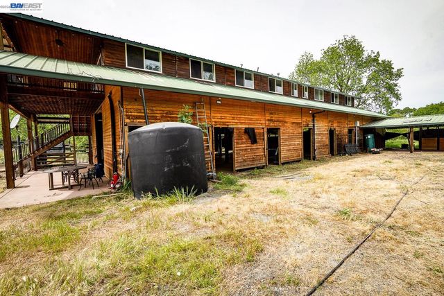 6115 Morgan Territory Rd, Clayton, CA 94517