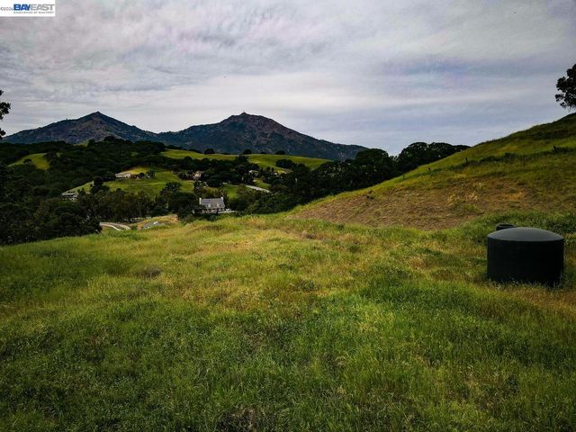 6115 Morgan Territory Rd, Clayton, CA 94517